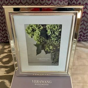Vera Wang Photo Frame